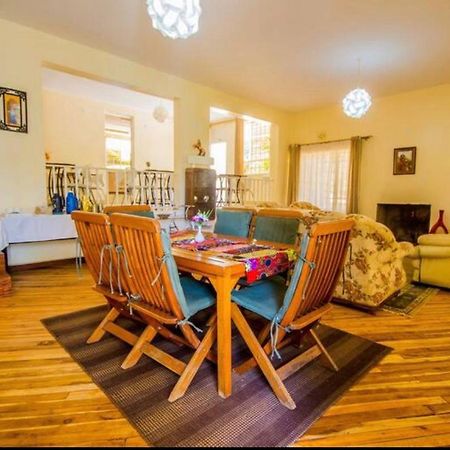 Bed and Breakfast Riverfront Gardens Mjini Екстер'єр фото